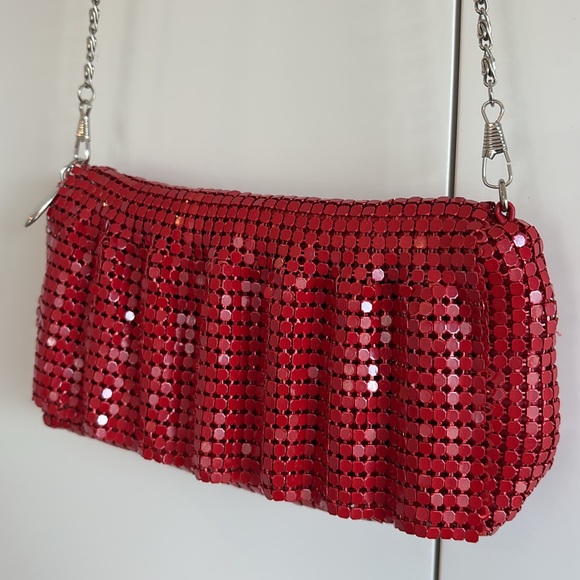 Red metal bag - Picture 4 of 7